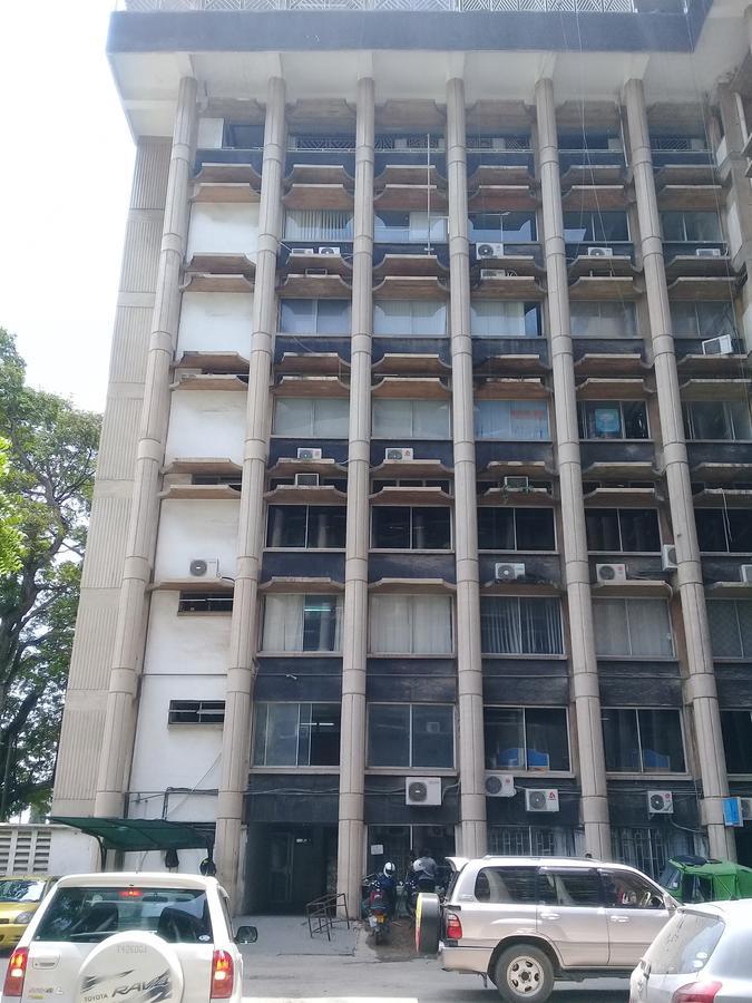Sokoine Aparthotel - Life House Building Dar es Salaam Buitenkant foto