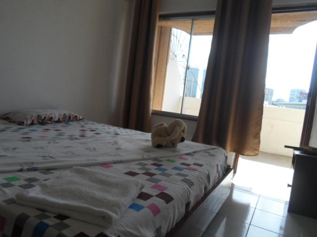 Sokoine Aparthotel - Life House Building Dar es Salaam Buitenkant foto