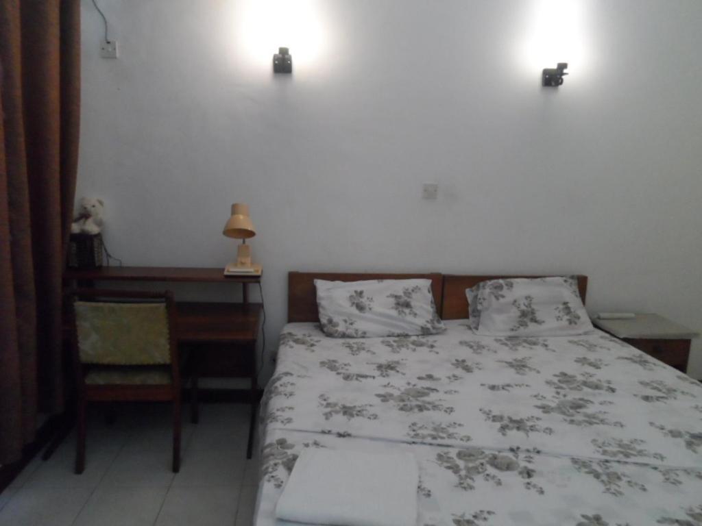 Sokoine Aparthotel - Life House Building Dar es Salaam Buitenkant foto