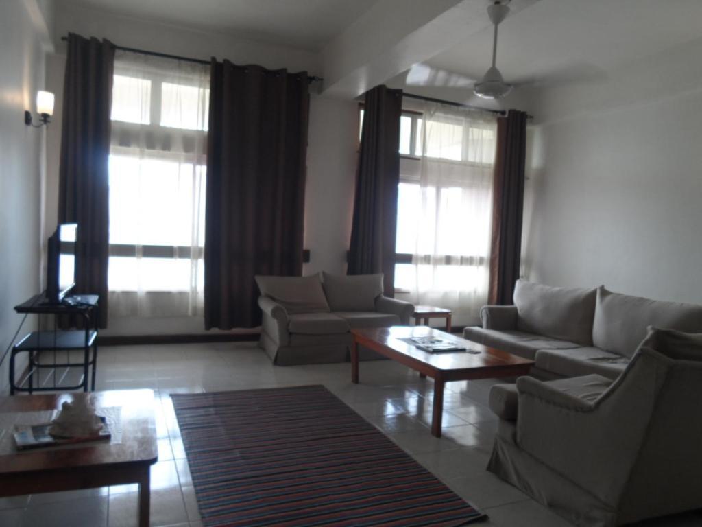 Sokoine Aparthotel - Life House Building Dar es Salaam Buitenkant foto