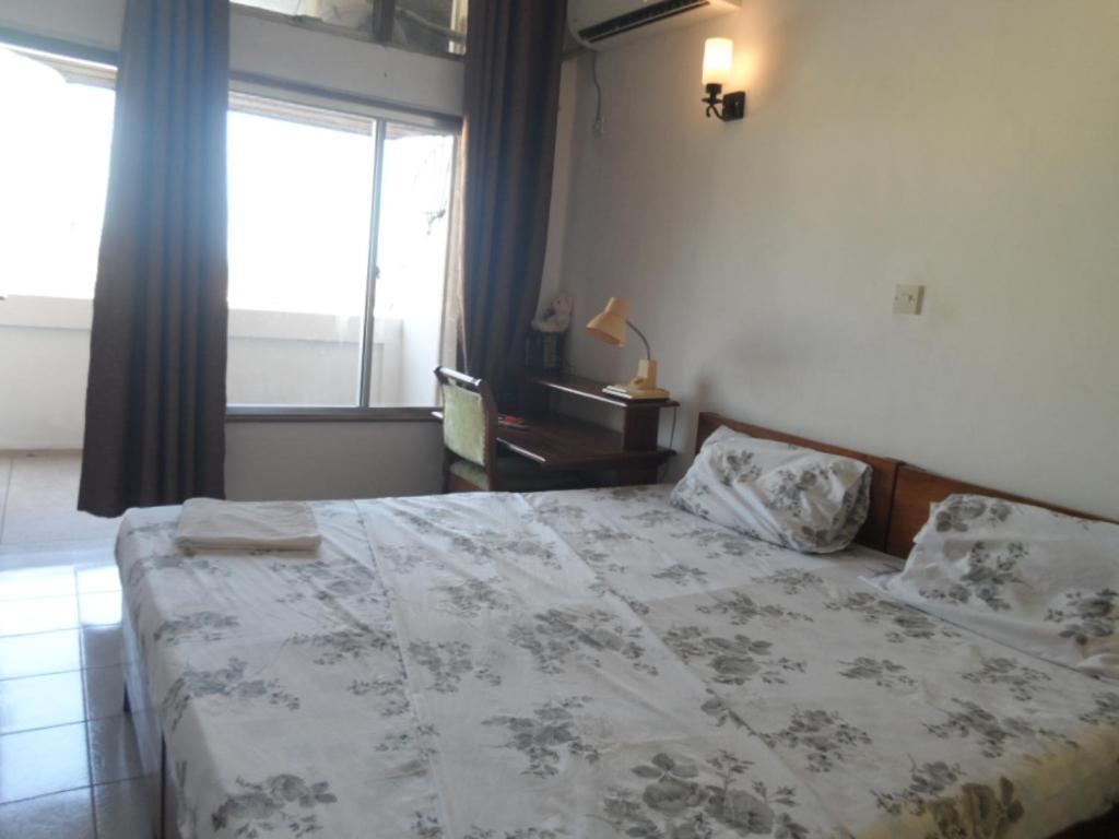 Sokoine Aparthotel - Life House Building Dar es Salaam Buitenkant foto